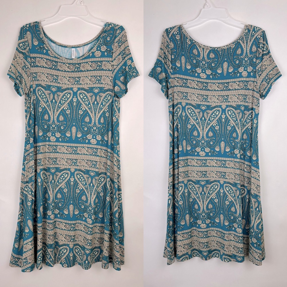 POPYOUNG short sleeve dress paisley in gold, tan, and teal. S